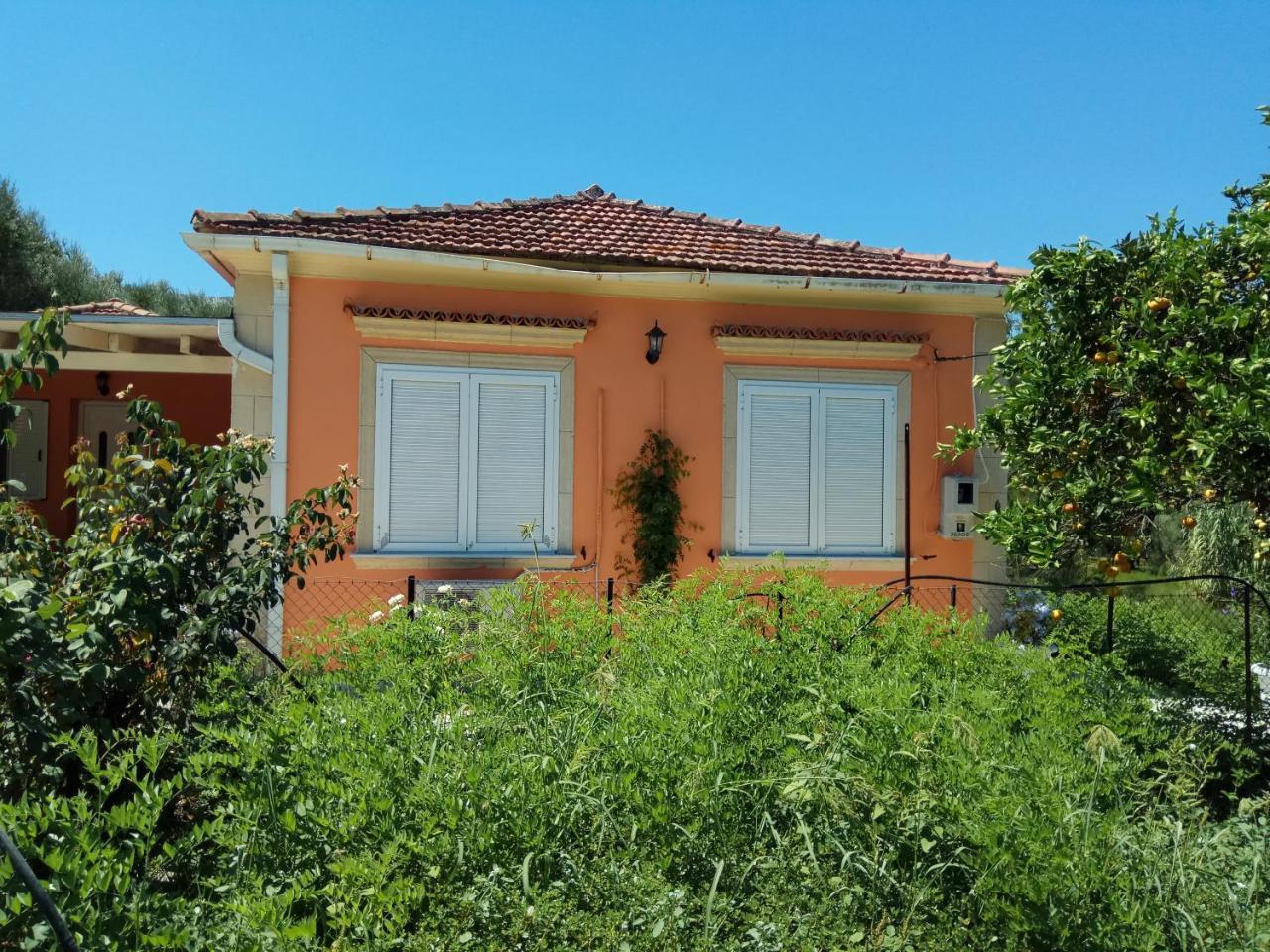 Monte Caputo Holiday House Alykes  Exterior photo